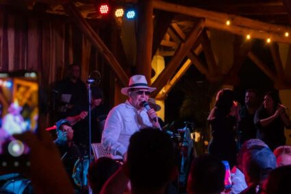 Fernando Villalona inaugura la gran Fiesta Dominicana